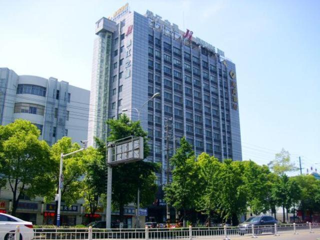 Jinjiang Inn Nantong Gongnong Road Екстер'єр фото